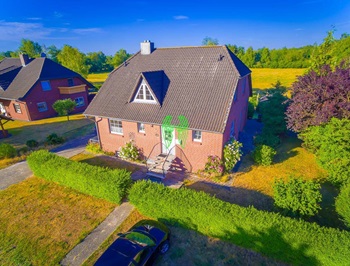 Immobilien Luftbild bei Gifhorn aufgenommen.
